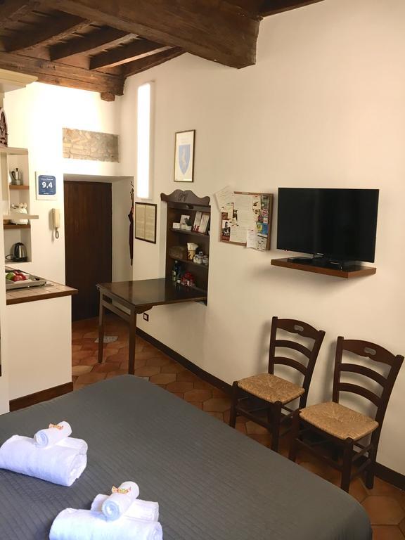 Pettinary Village Couette-café Rome